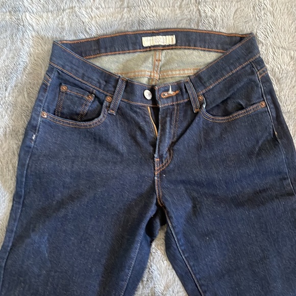 Levi’s - Picture 2 of 4